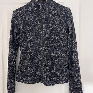 lululemon Black & White Define Jacket - size 8